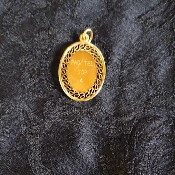Ornate Gold Oval Pendant Necklace - Buy The Two For $45 - Picture 6 of 7
